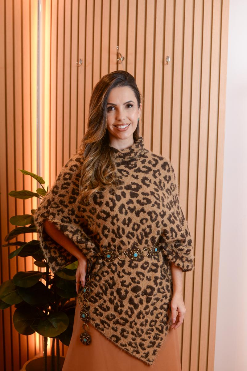 Poncho em Animal Print